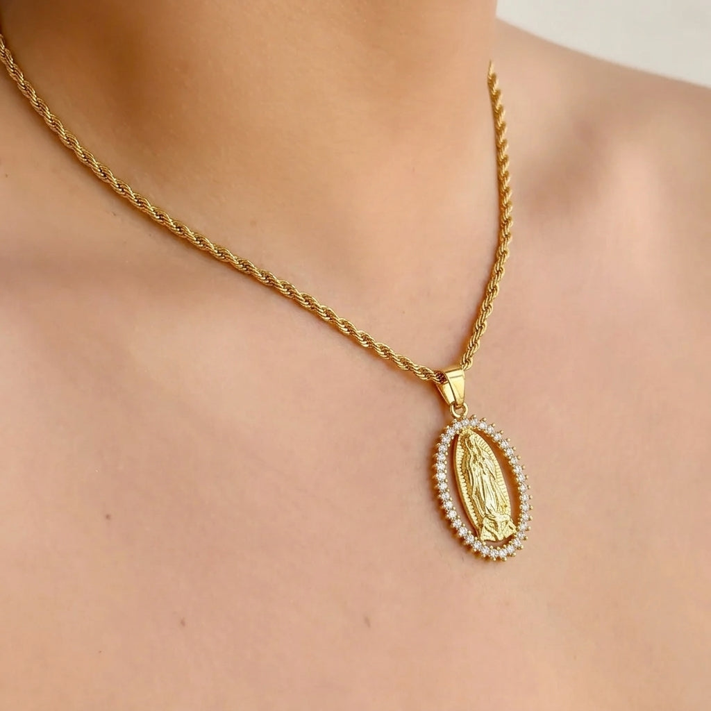 Collar Virgen Maria Dorado Acero Inox 8279-168