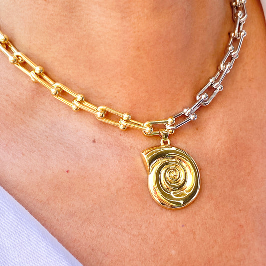 Collar Caracol Bicolor Chapa de Oro 1909-104