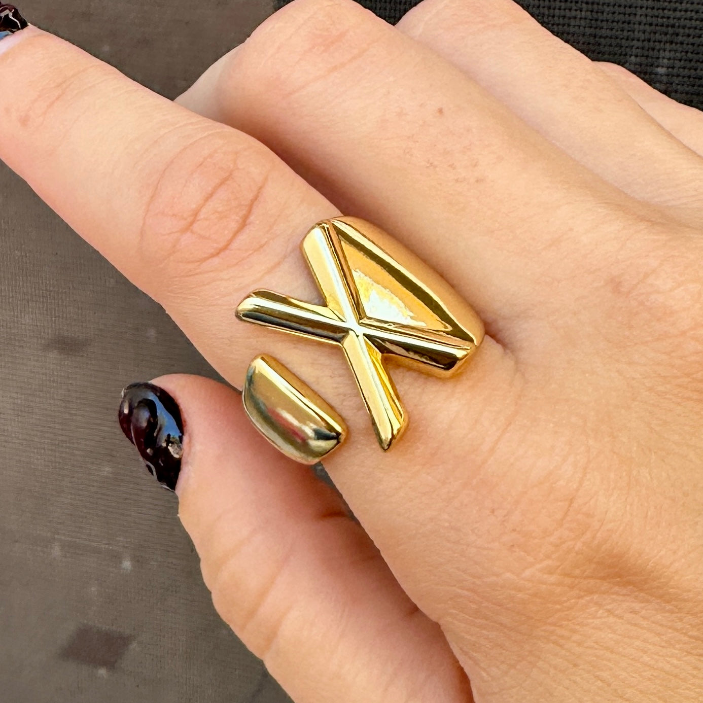 Anillo Chapa De Oro CH1002-191