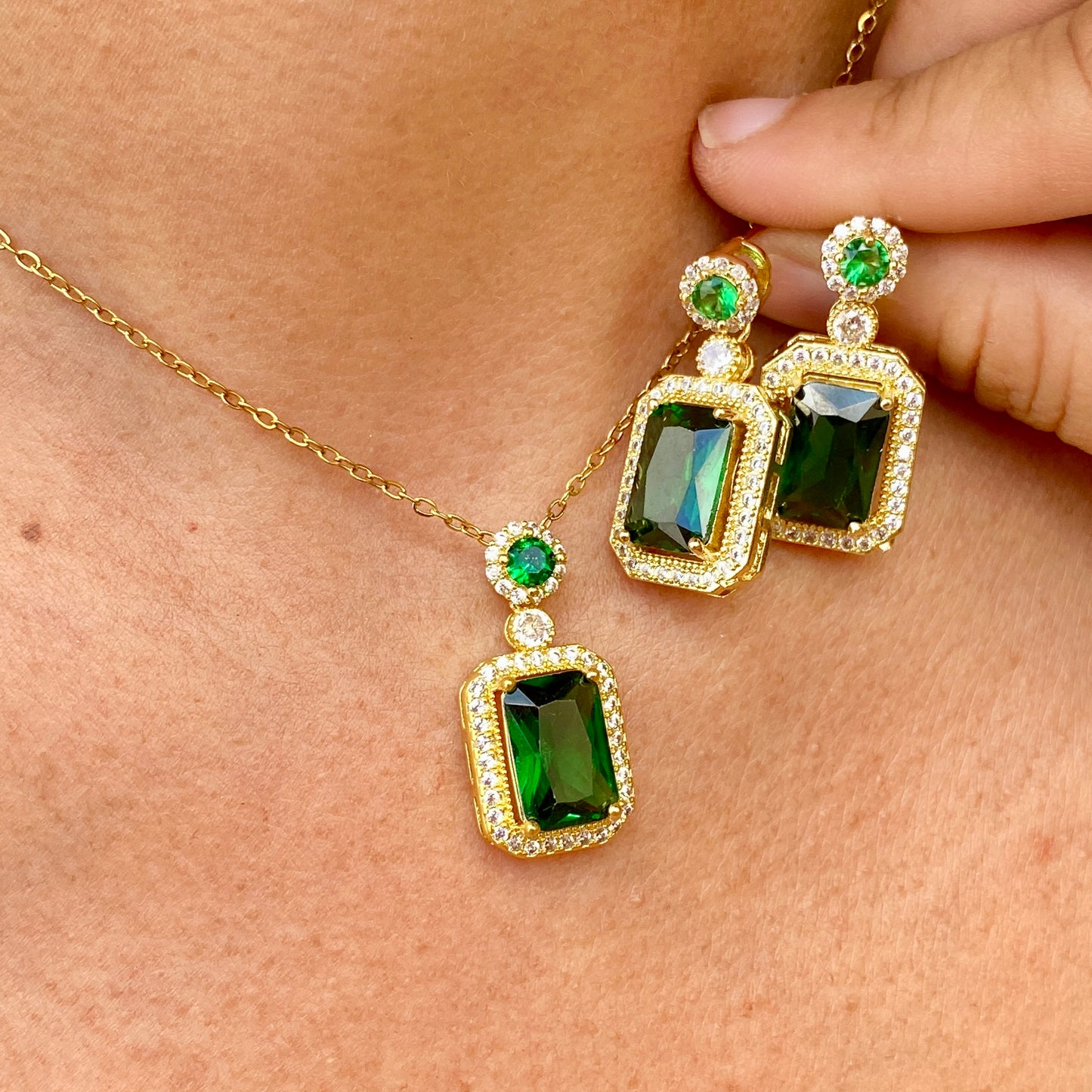 Set Collar Chapa de Oro 7095-11
